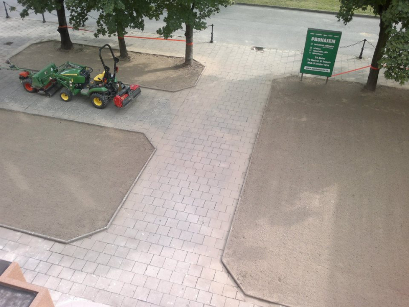 OPRAVY A REKONSTRUKCE 3.